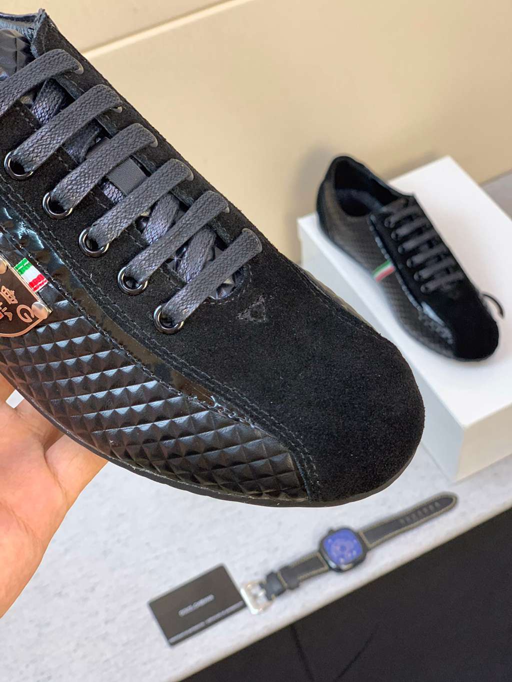 D*G sneaker